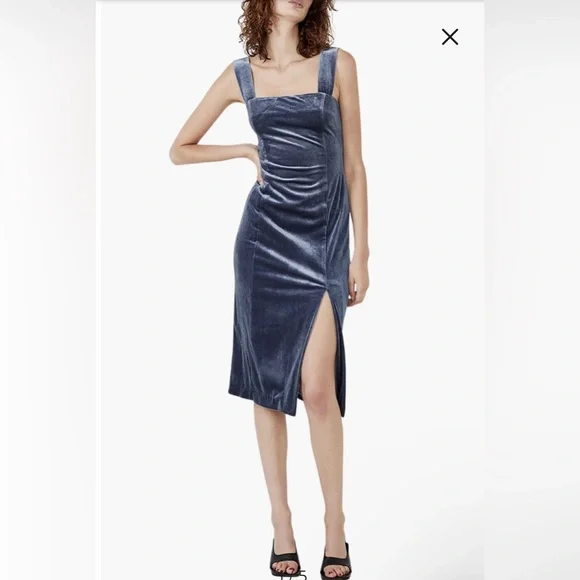 New Bardot Amalie velour midi dress in blue - Picture 1 of 7